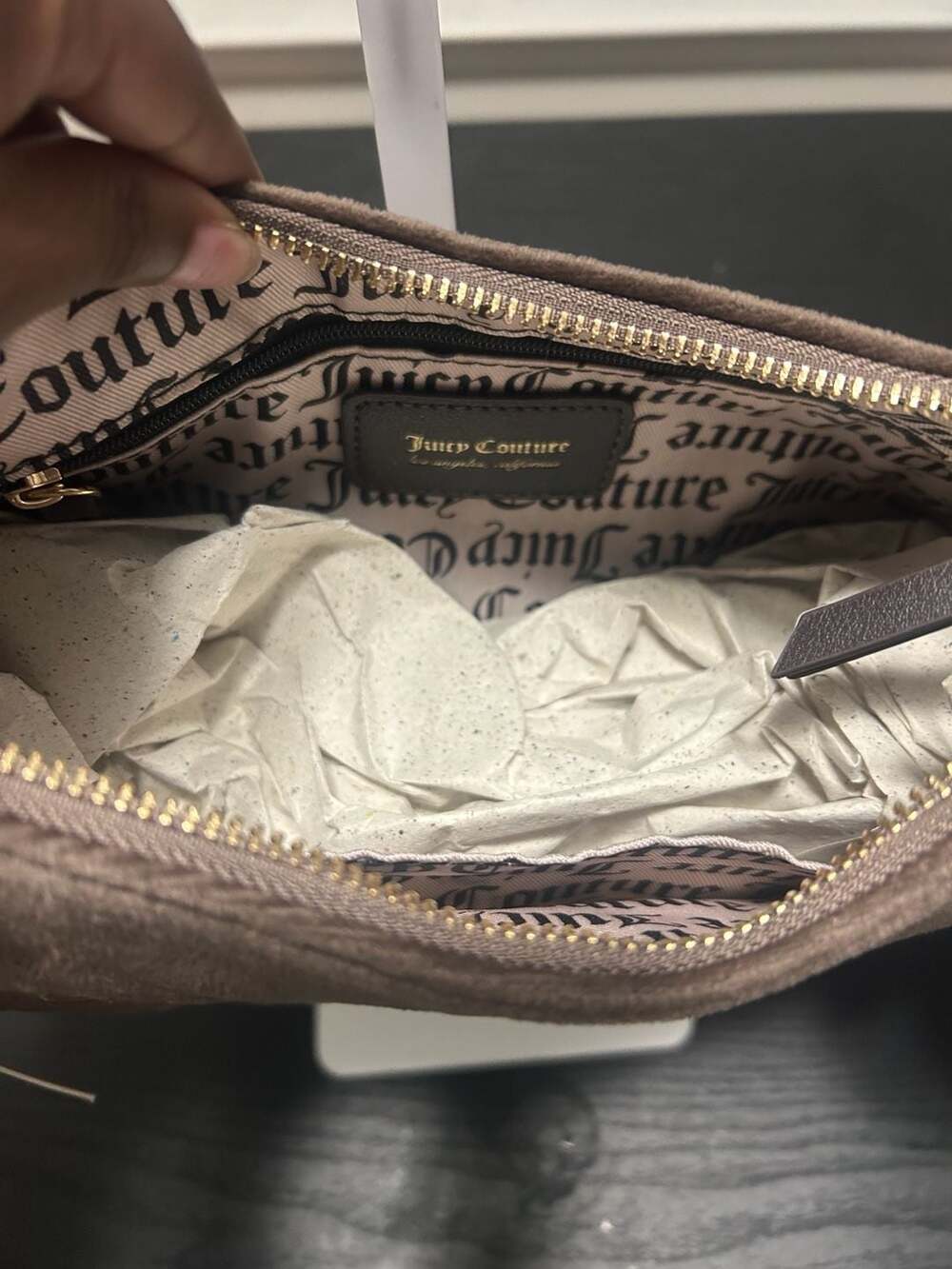 Juicy Couture Juicy Magnifique Shoulder Bag Iced Coffee Velour - Picture 5 of 5